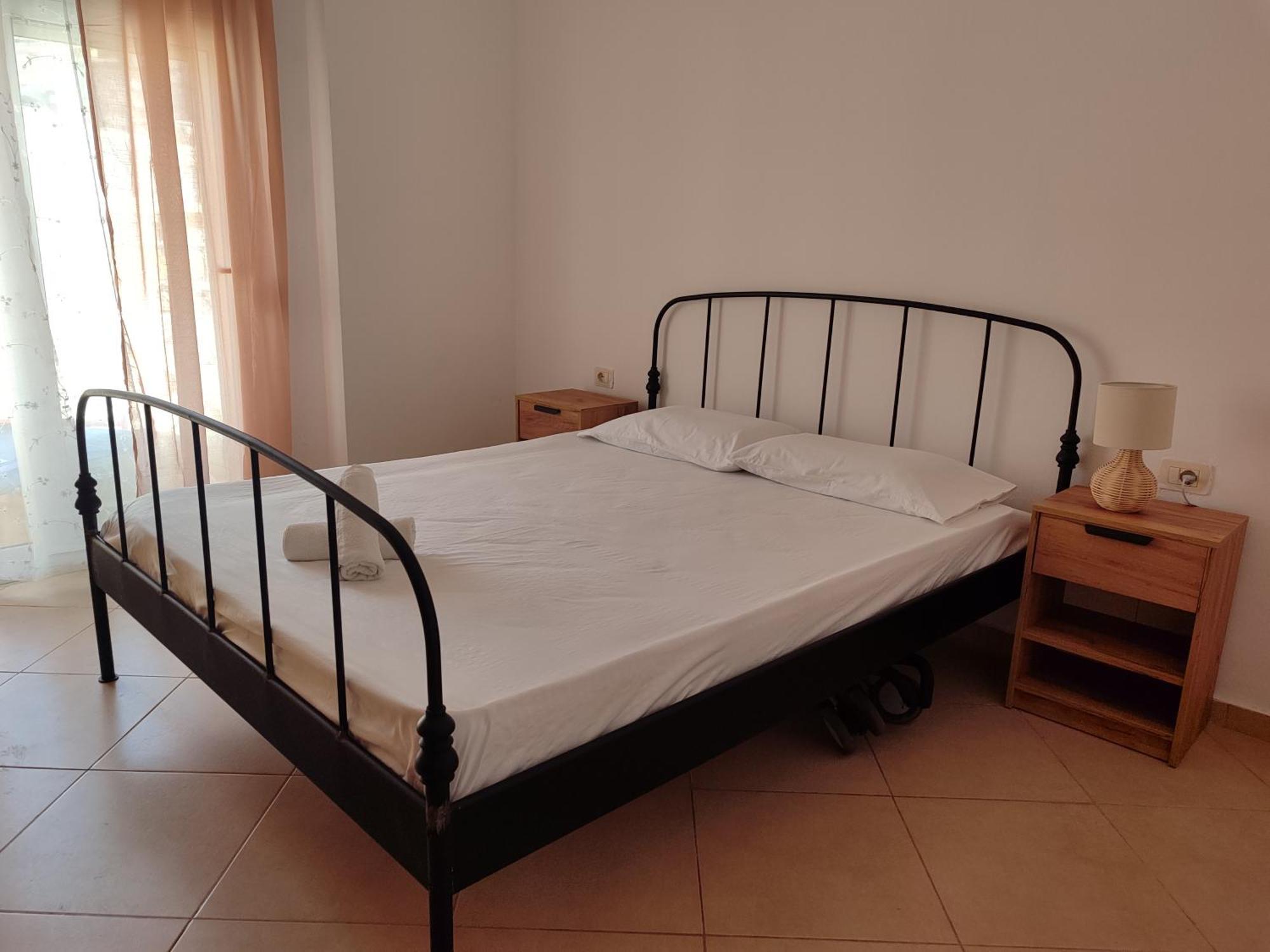 Seaview Apartment Detjoni Sarande Bagian luar foto