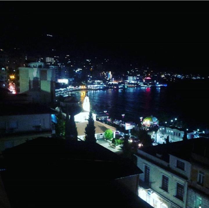 Seaview Apartment Detjoni Sarande Bagian luar foto