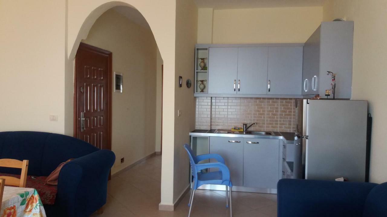 Seaview Apartment Detjoni Sarande Bagian luar foto